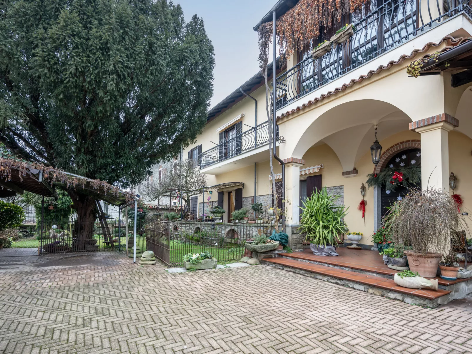 L'ex Convento-Outside