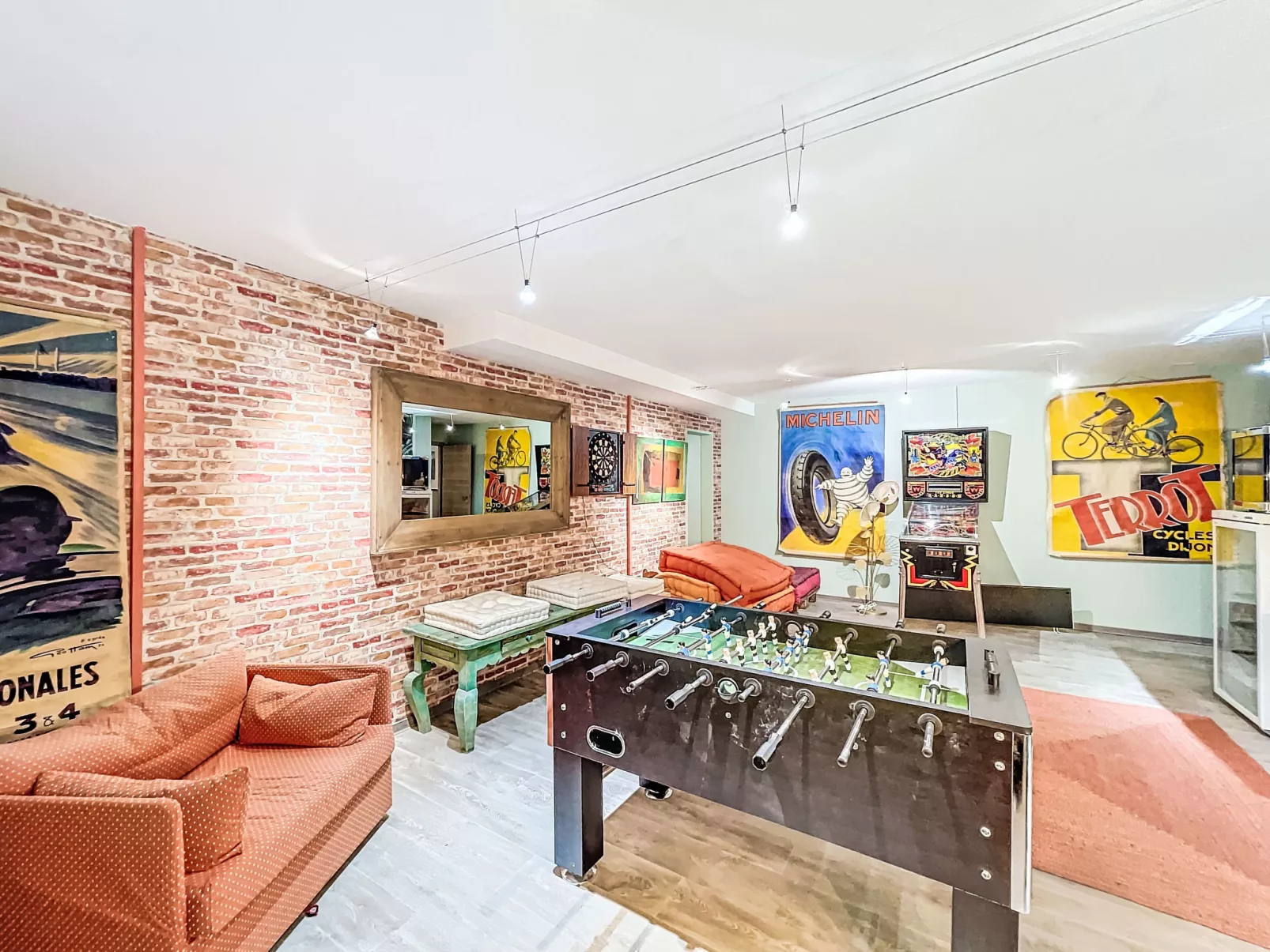 Jeanne D'Arc LOFT-Inside