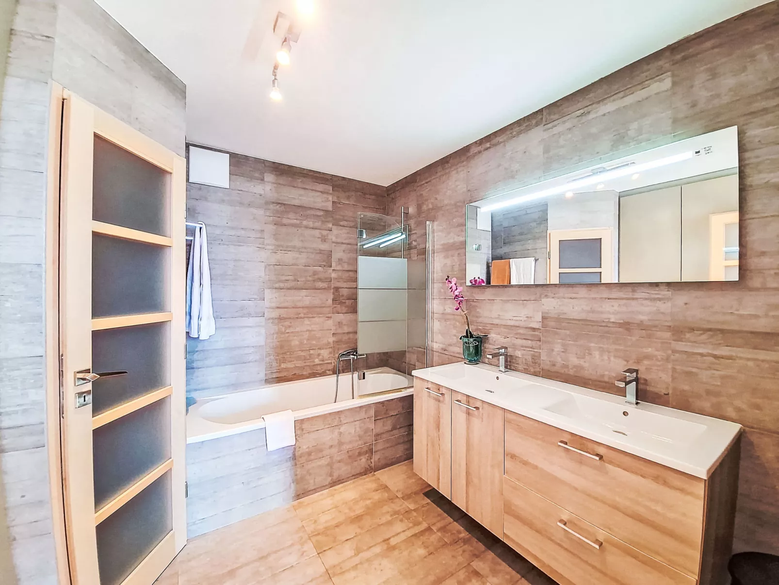 Jeanne D'Arc LOFT-Inside