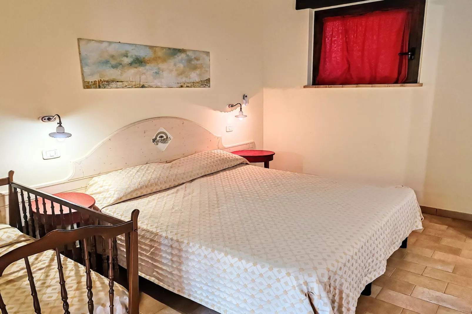 Moncaro-Bedroom