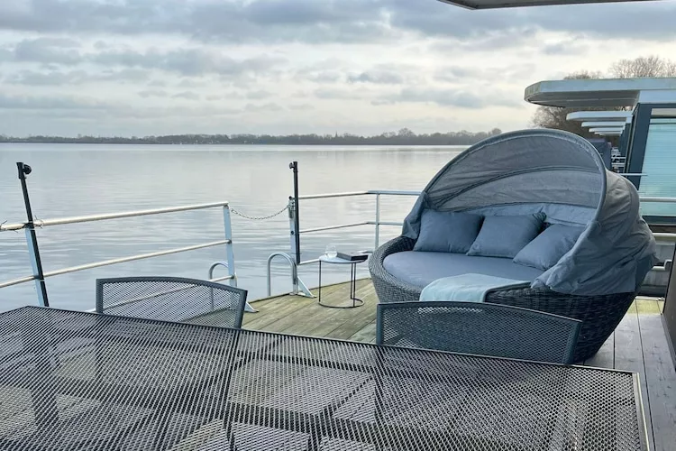Floating 44 / Boot 4 / 3 Personen-Terrace balcony