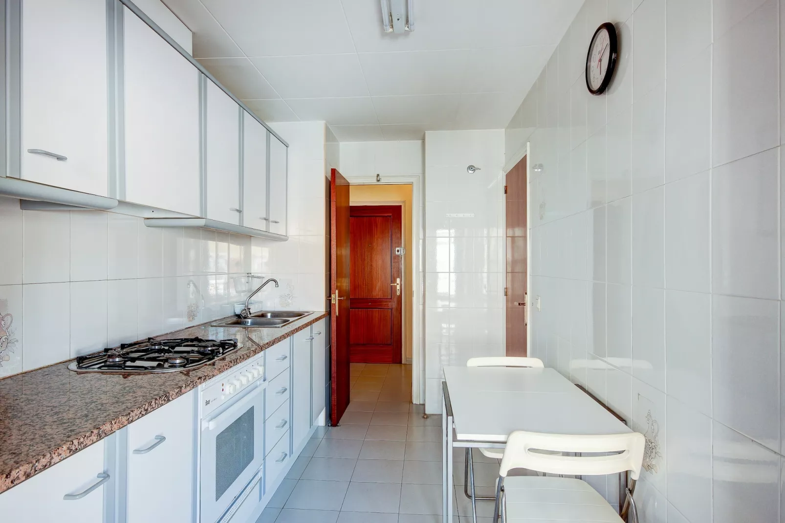 FRANCESC MACIA 57 3B  Roses-Kitchen