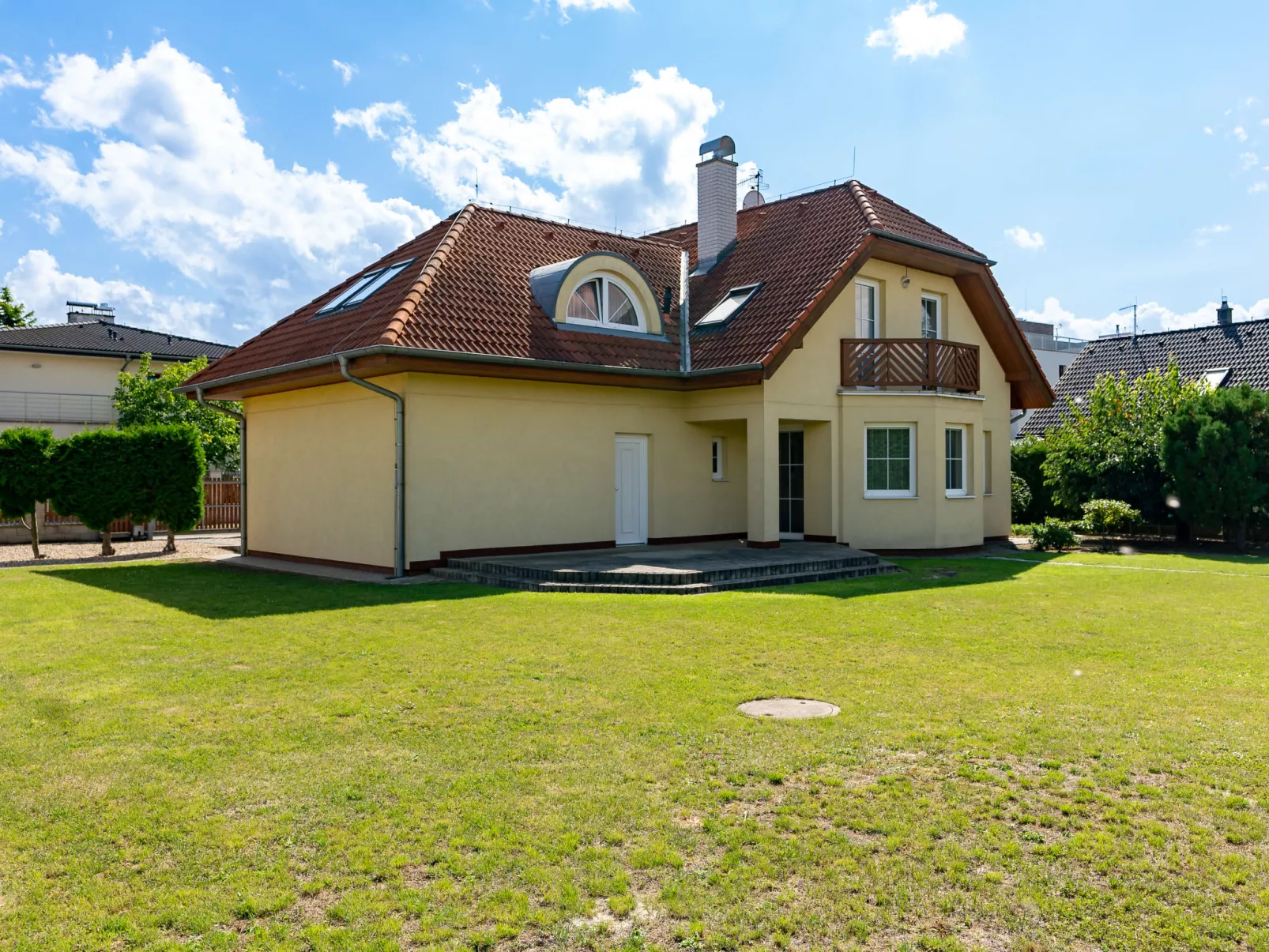 Pool & Garden Villa-Outside