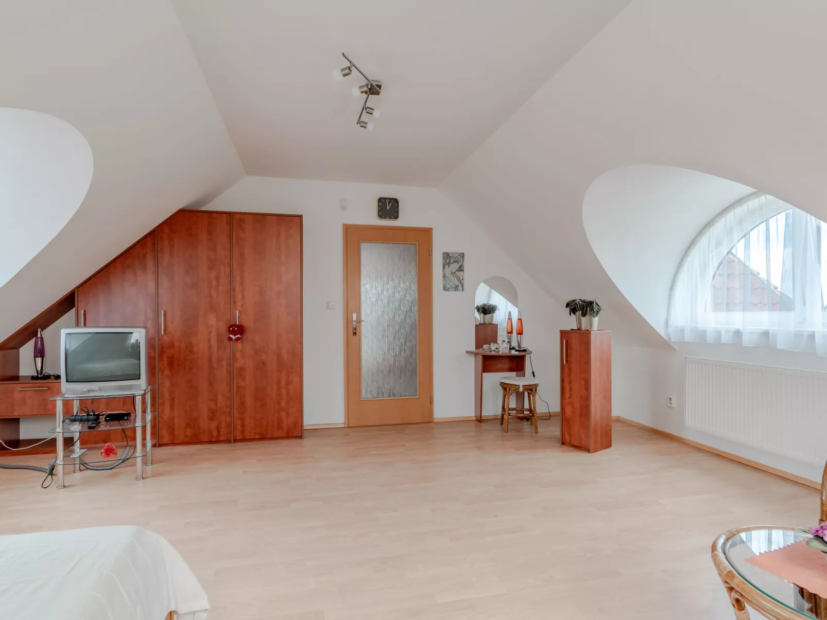 Pool & Garden Villa-Inside