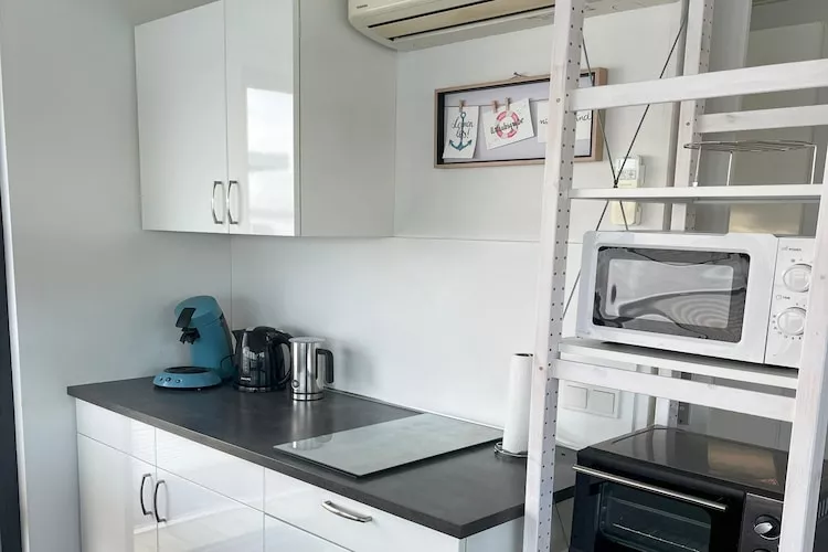 Floating 44 / Boot 4 / 4 Personen-Kitchen