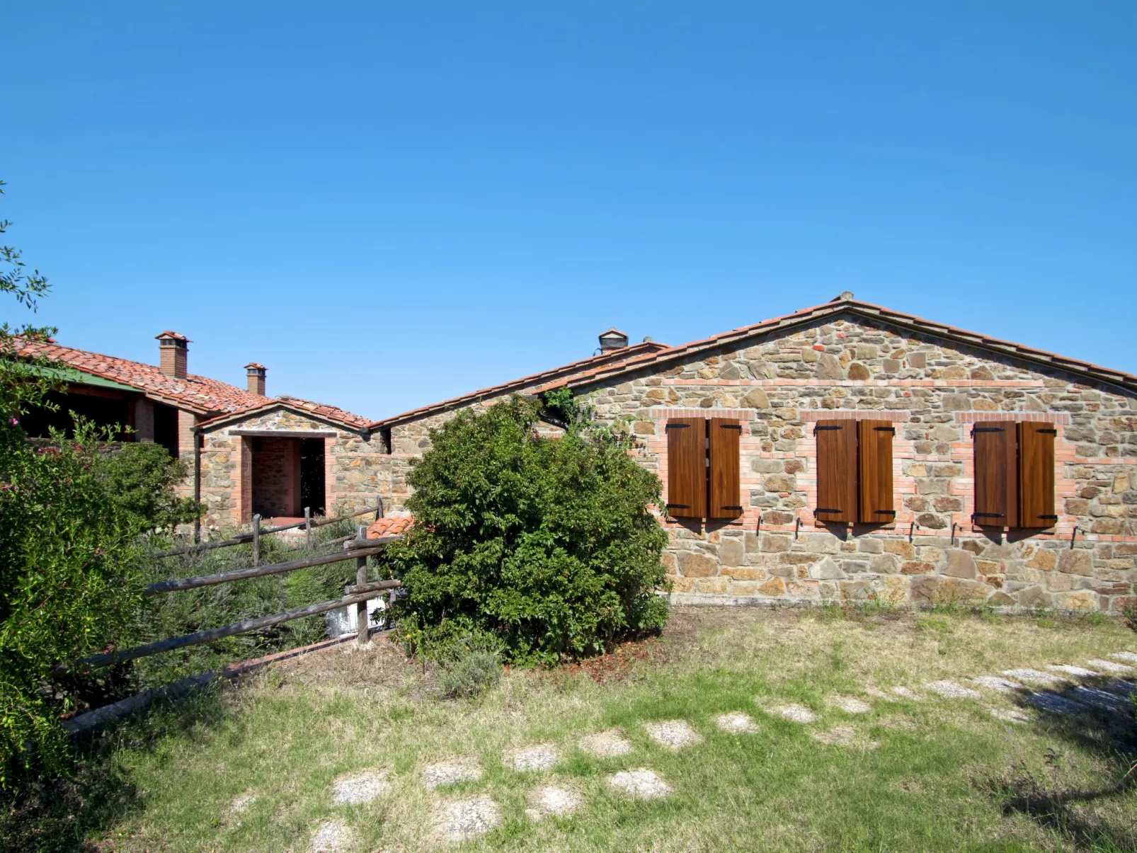 Paradiso Selvaggio-Outside