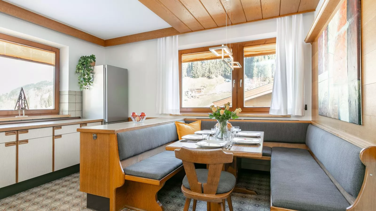 Blumenwiese II-Dining room