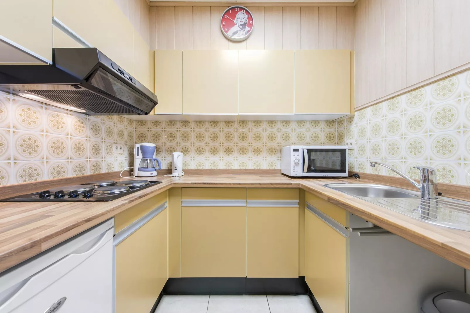 The Gallery DEF D2-Kitchen