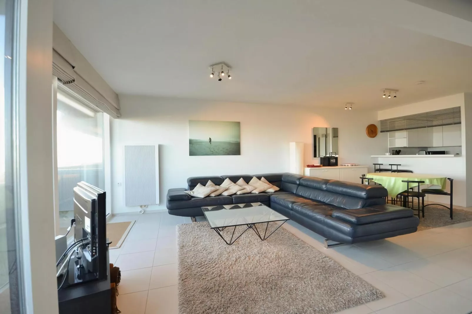PLAZA C/1232-Living room