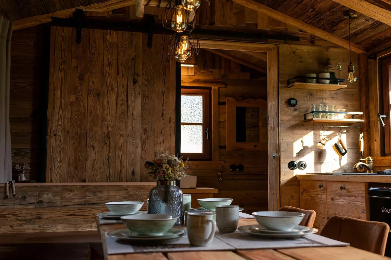 Tiny House-Dining room