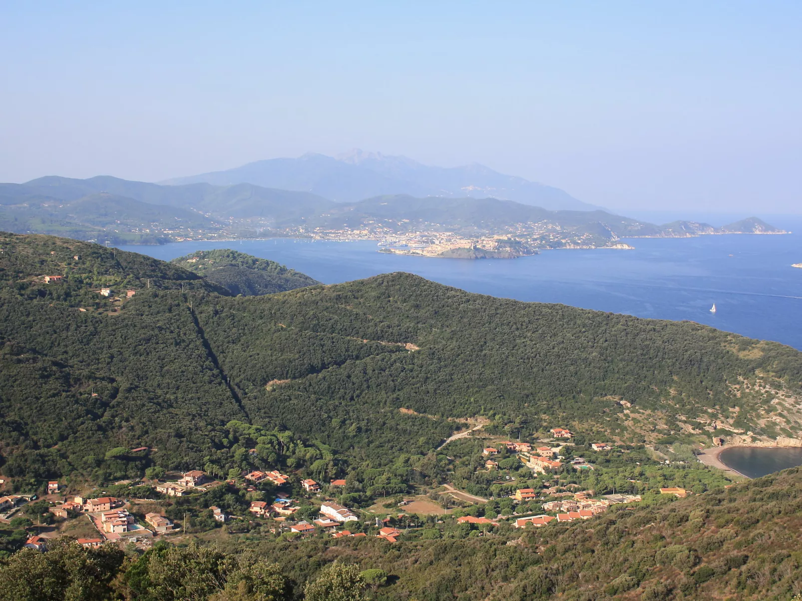 Terrazza Cala Rossa-Draußen