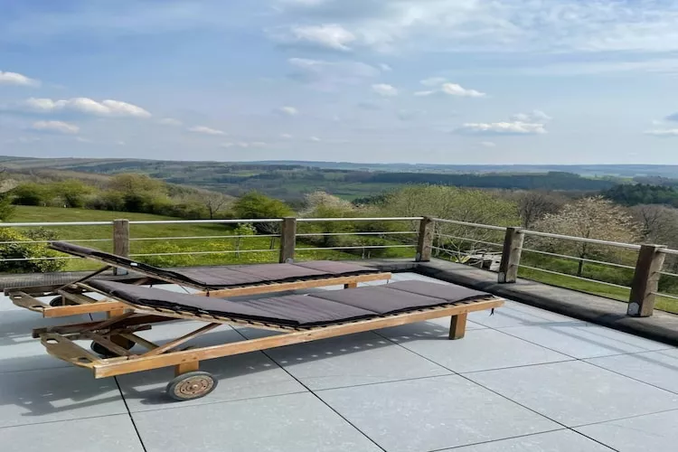 Belle villa individuelle avec sauna à Érezée-Balcon-terrasse