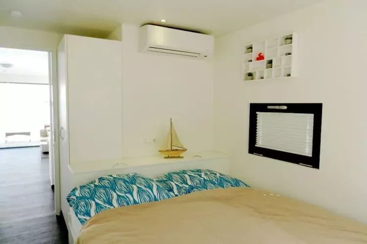 Floating 44 / Boot 1 / 2 Personen-Bedroom