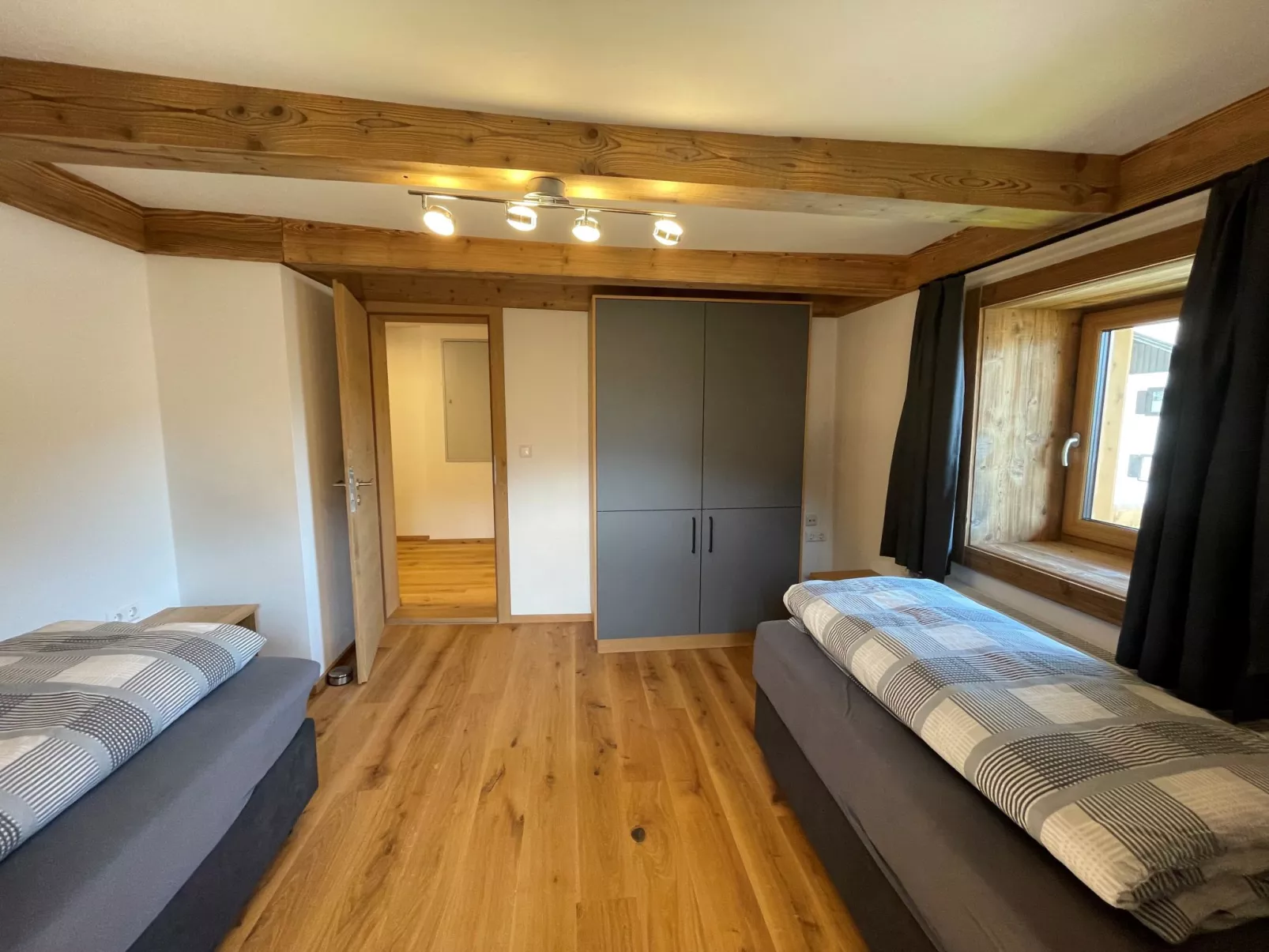 Haus Nussbaum-Inside