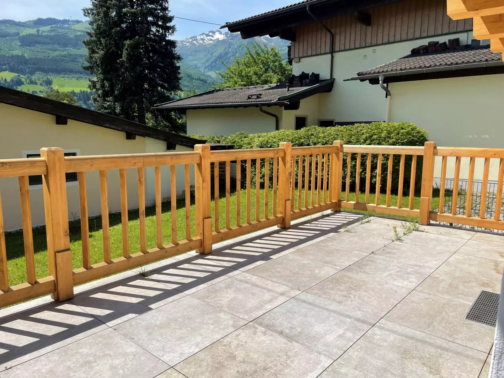 Haus Nussbaum-Outside