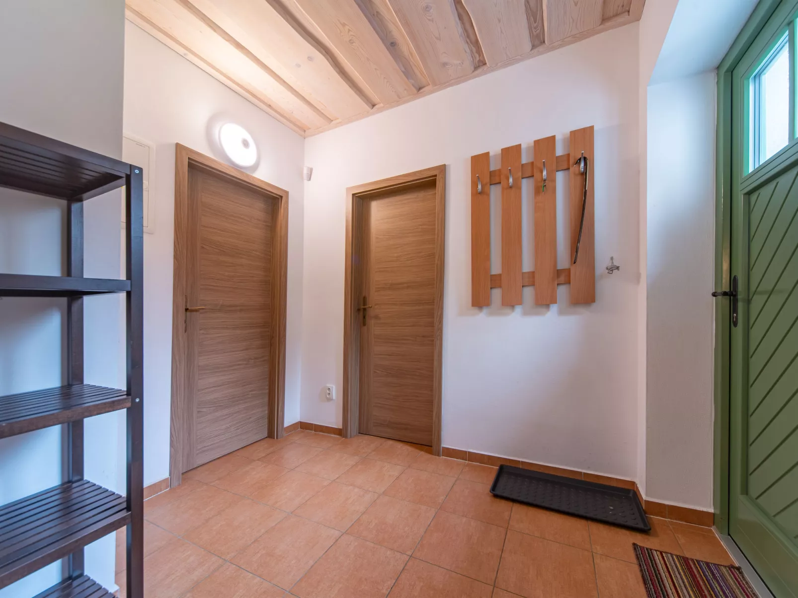 Klobasná-Inside