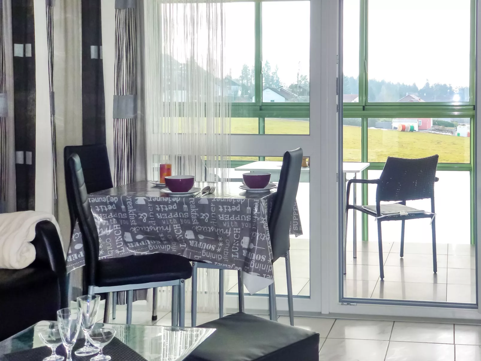 Schau ins Land (B 97)-Inside