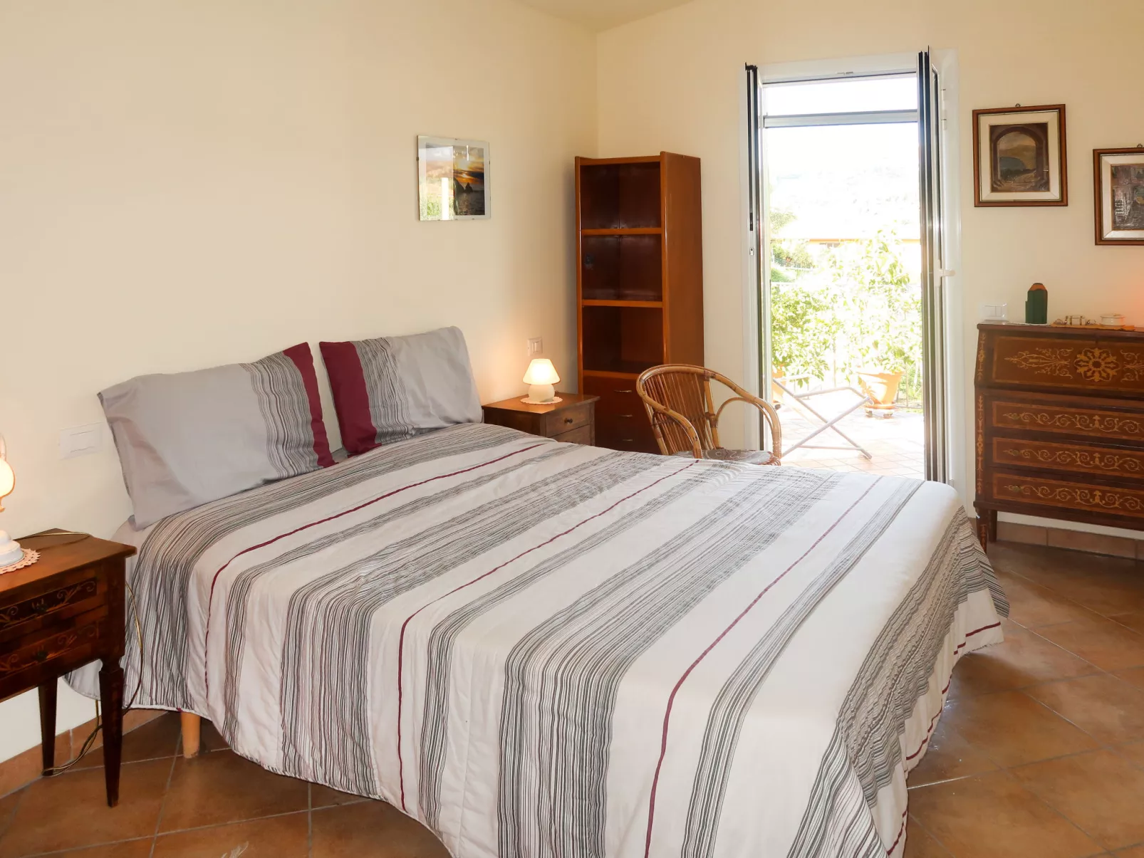 Casa dei Nonni (IMP425)-Inside