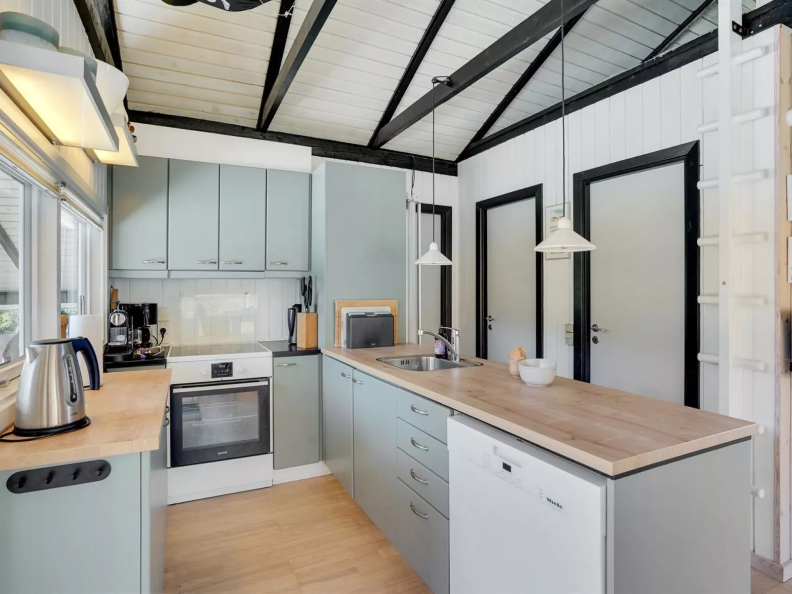 "Aivi" - 700m from the sea-Inside