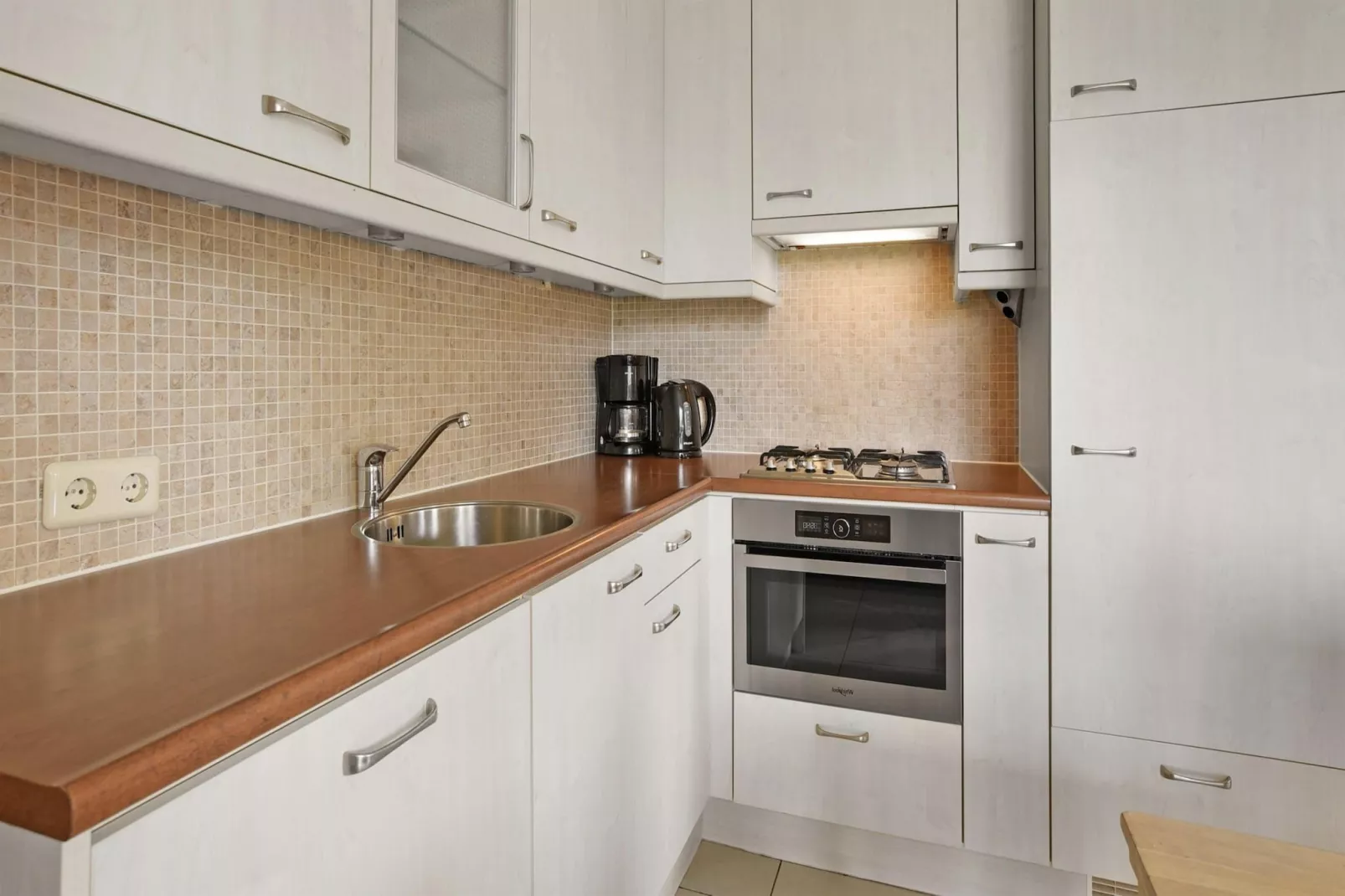 006 vrij toegankelijk-Kitchen
