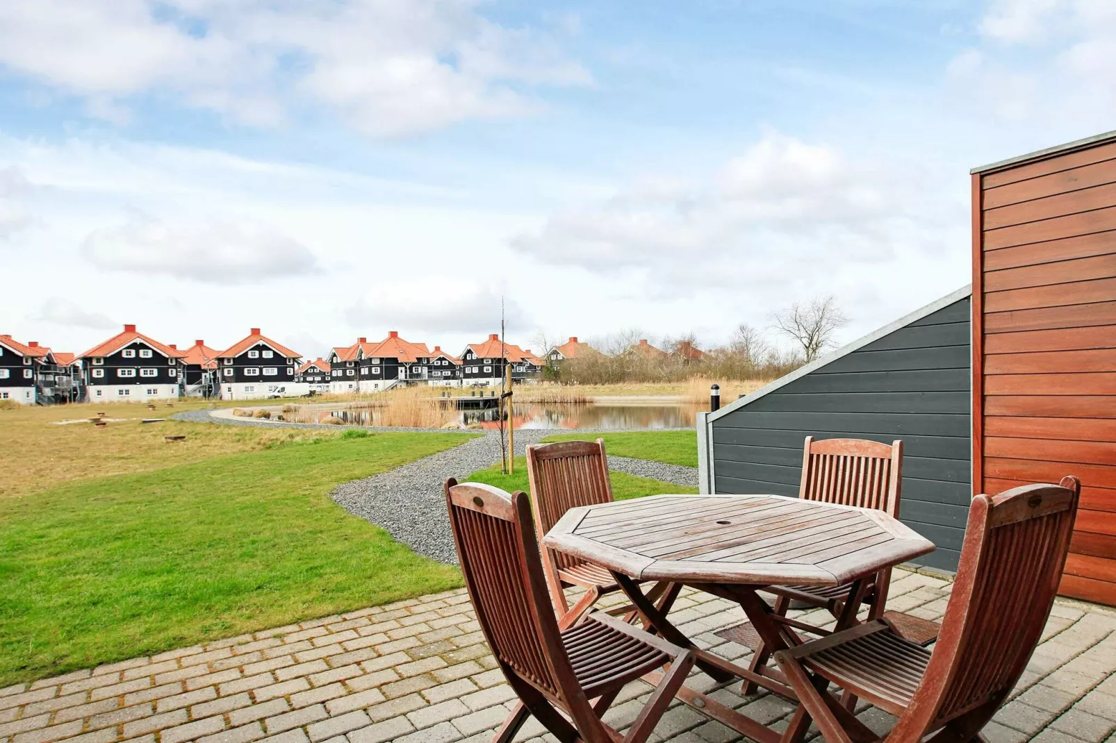 BOGENSE MARINAPARK-View