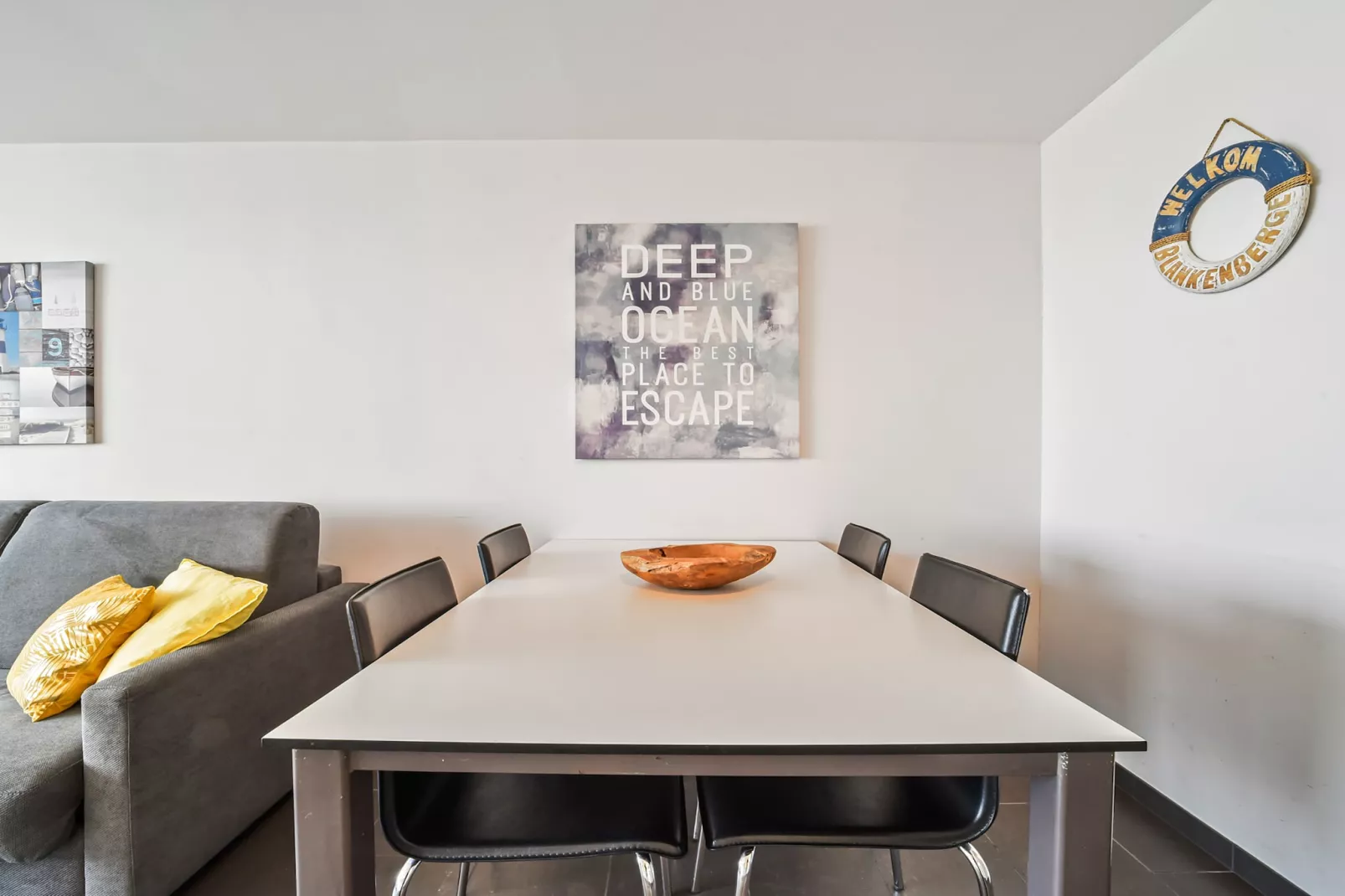 Godderis 48H-Dining room