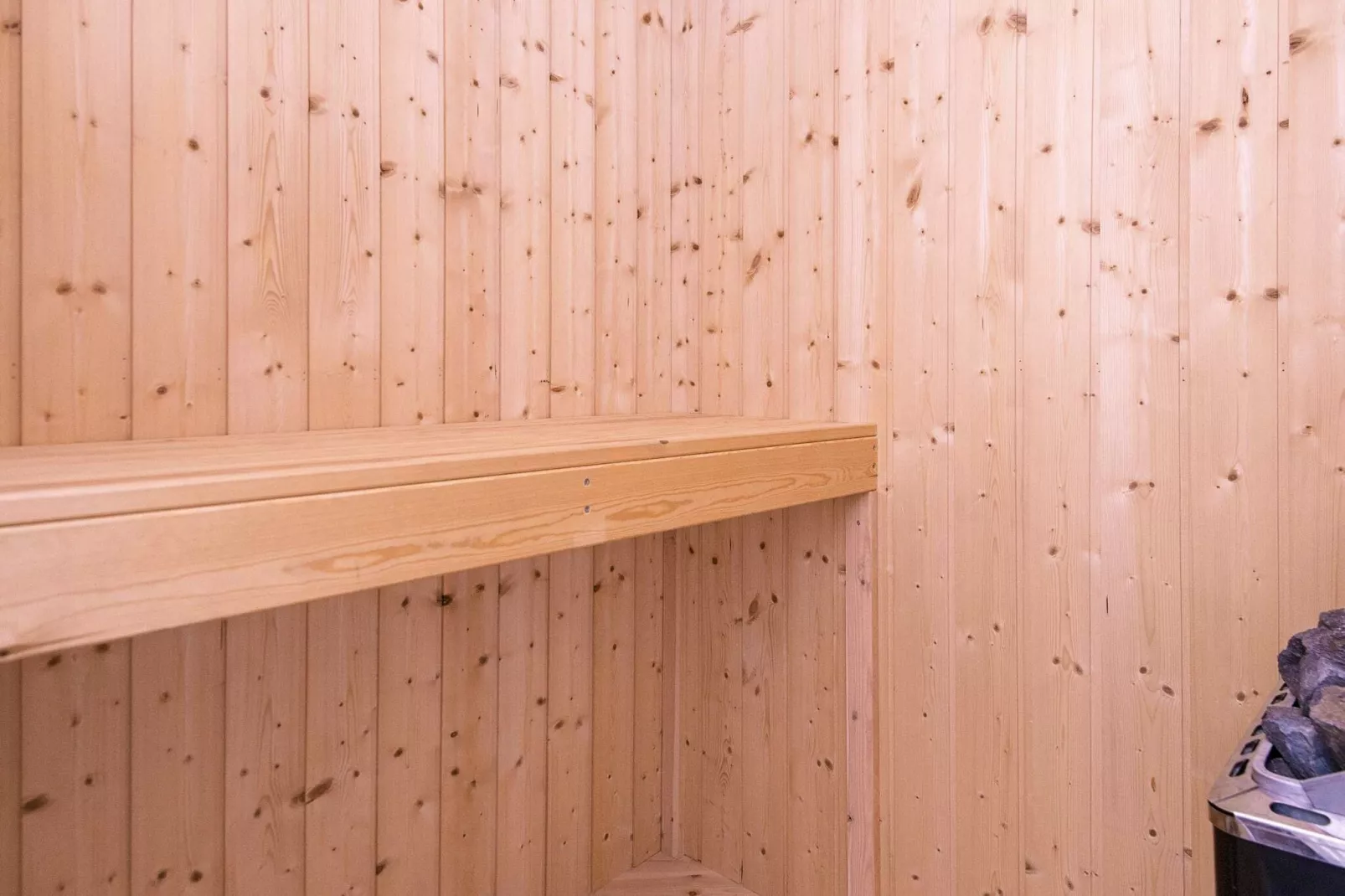 8 person holiday home in Allingåbro-By Traum-Sauna