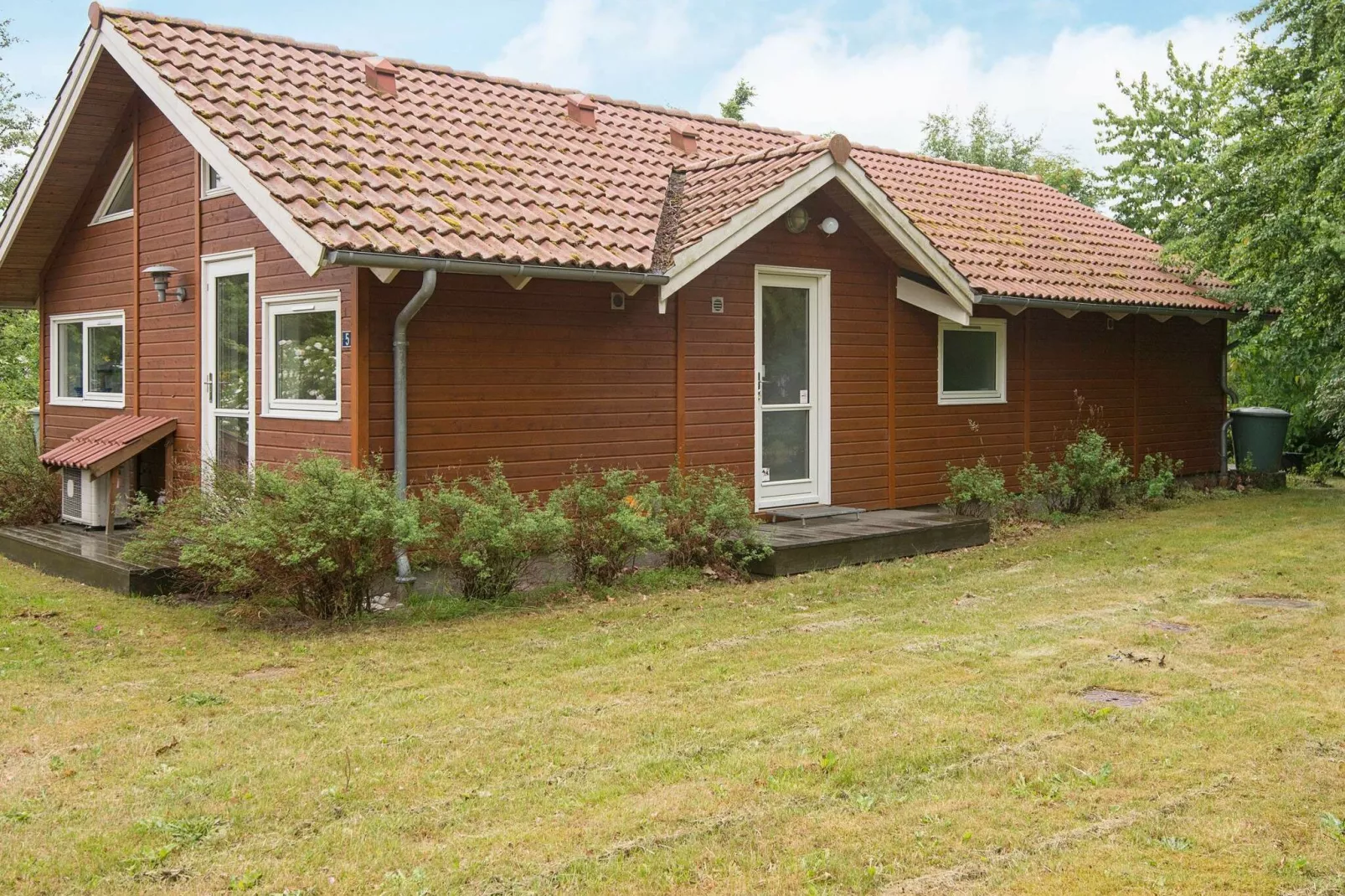 8 person holiday home in Allingåbro-By Traum-View