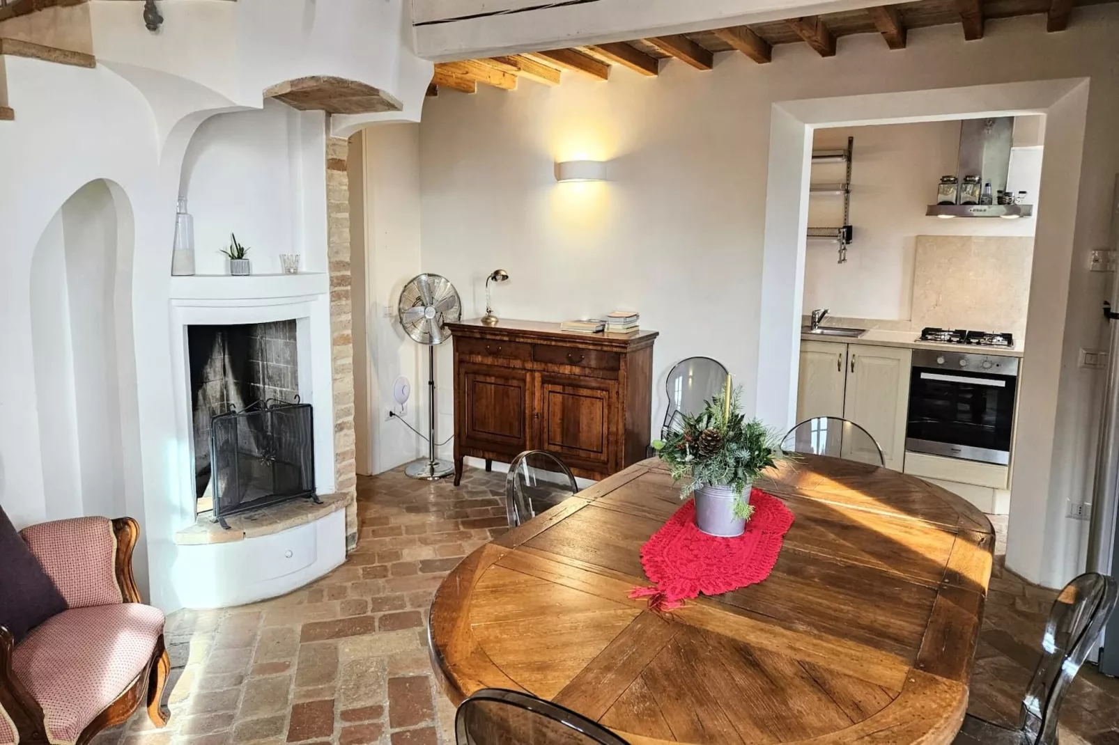 Melograno-Living room