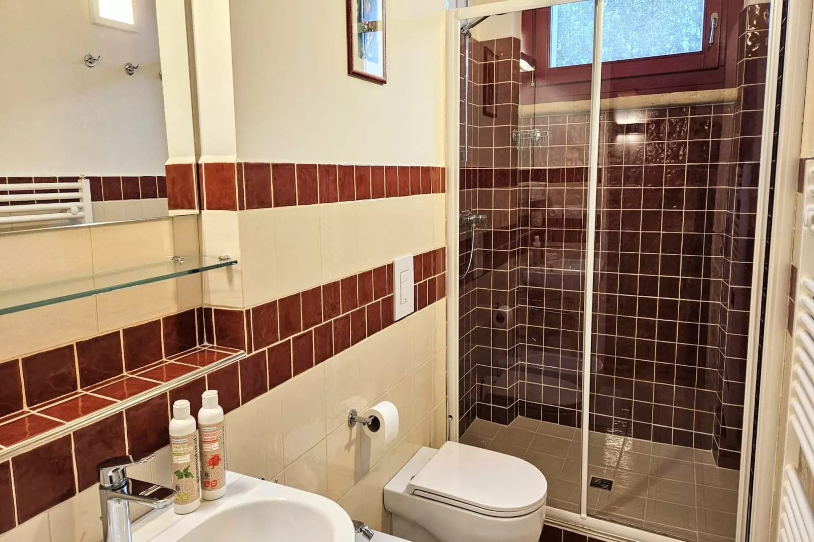 Melograno 4-Bathroom