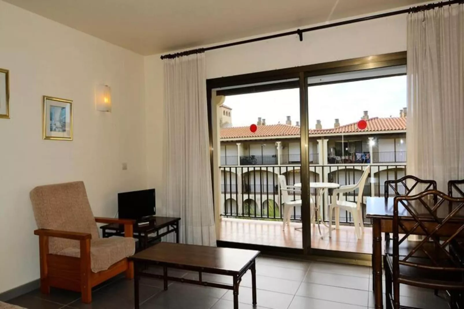 Appartements à L'Estartit-Exterior summer
