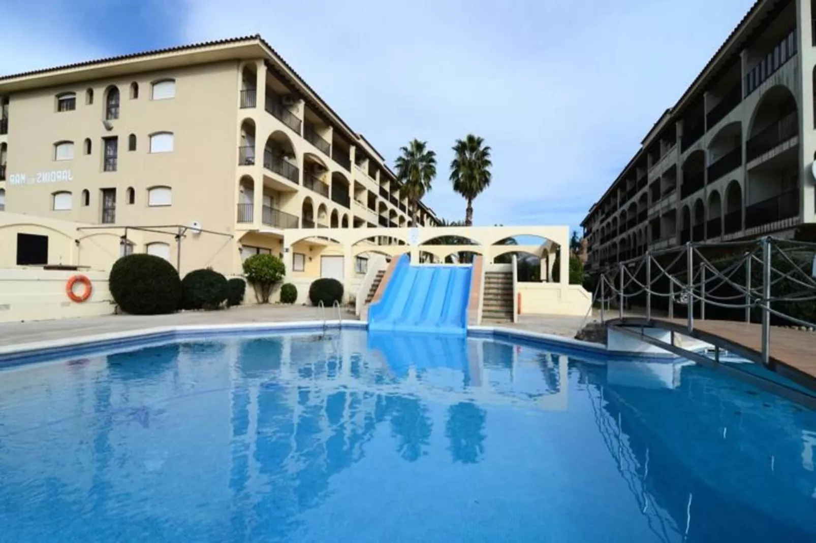 Appartements à L'Estartit-Exterior summer