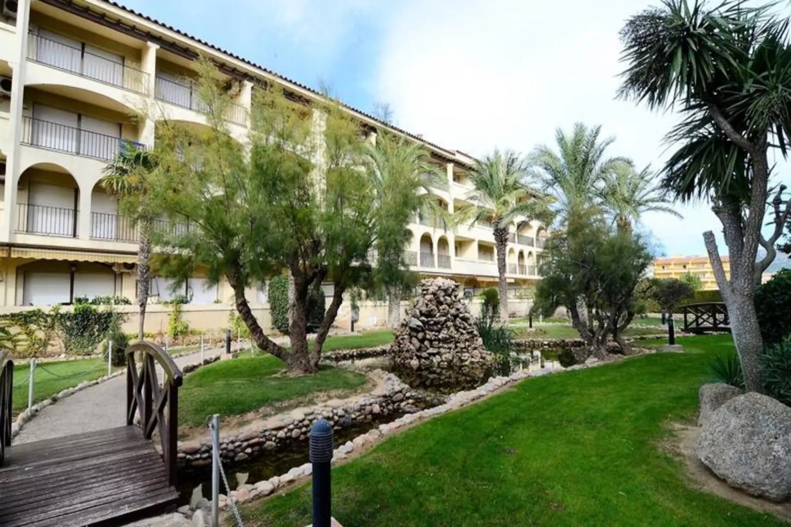 Appartements à L'Estartit-Exterior summer