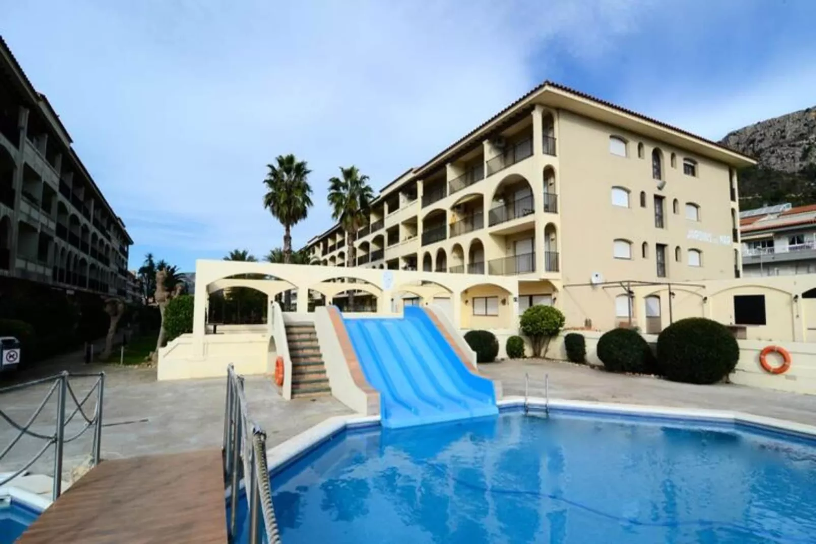 Appartements à L'Estartit-Exterior summer