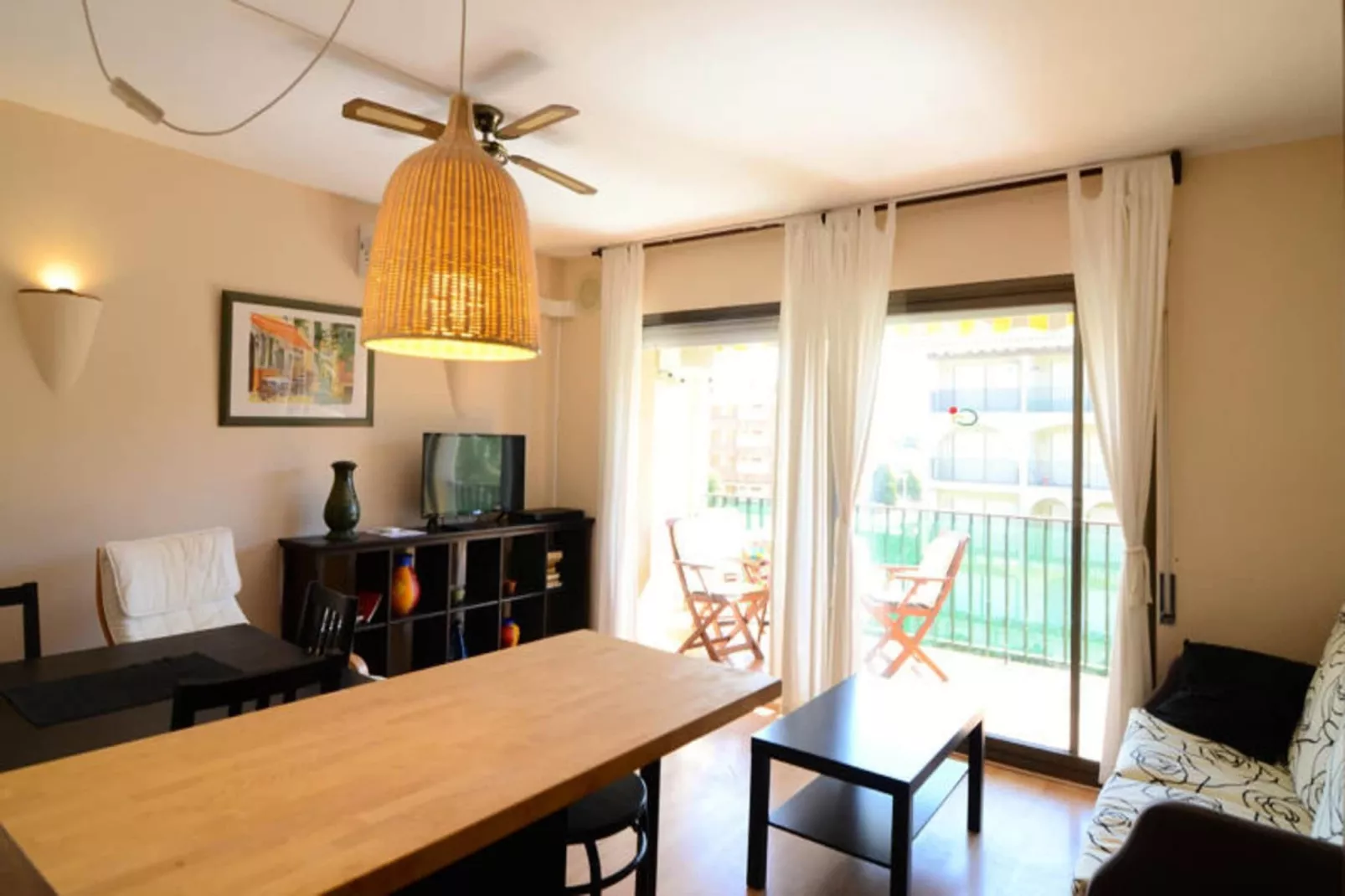 Appartements à L'Estartit-Exterior summer
