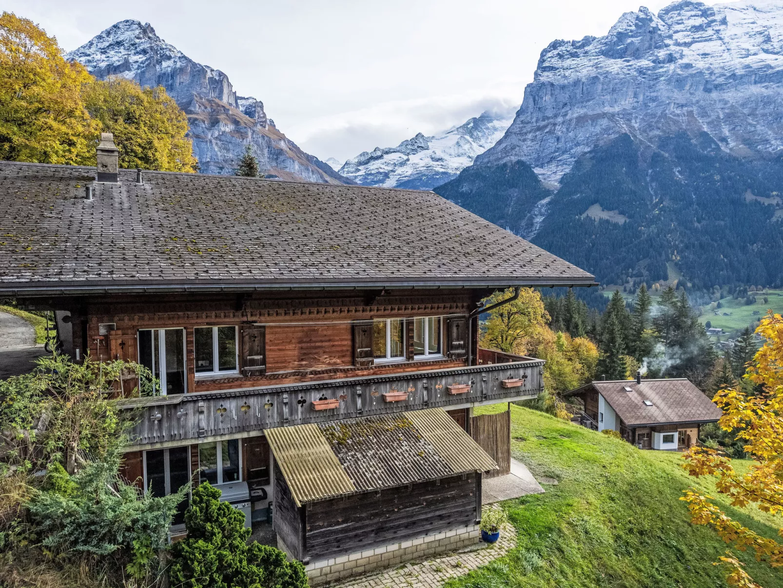 Chalet uf Duft-Outside