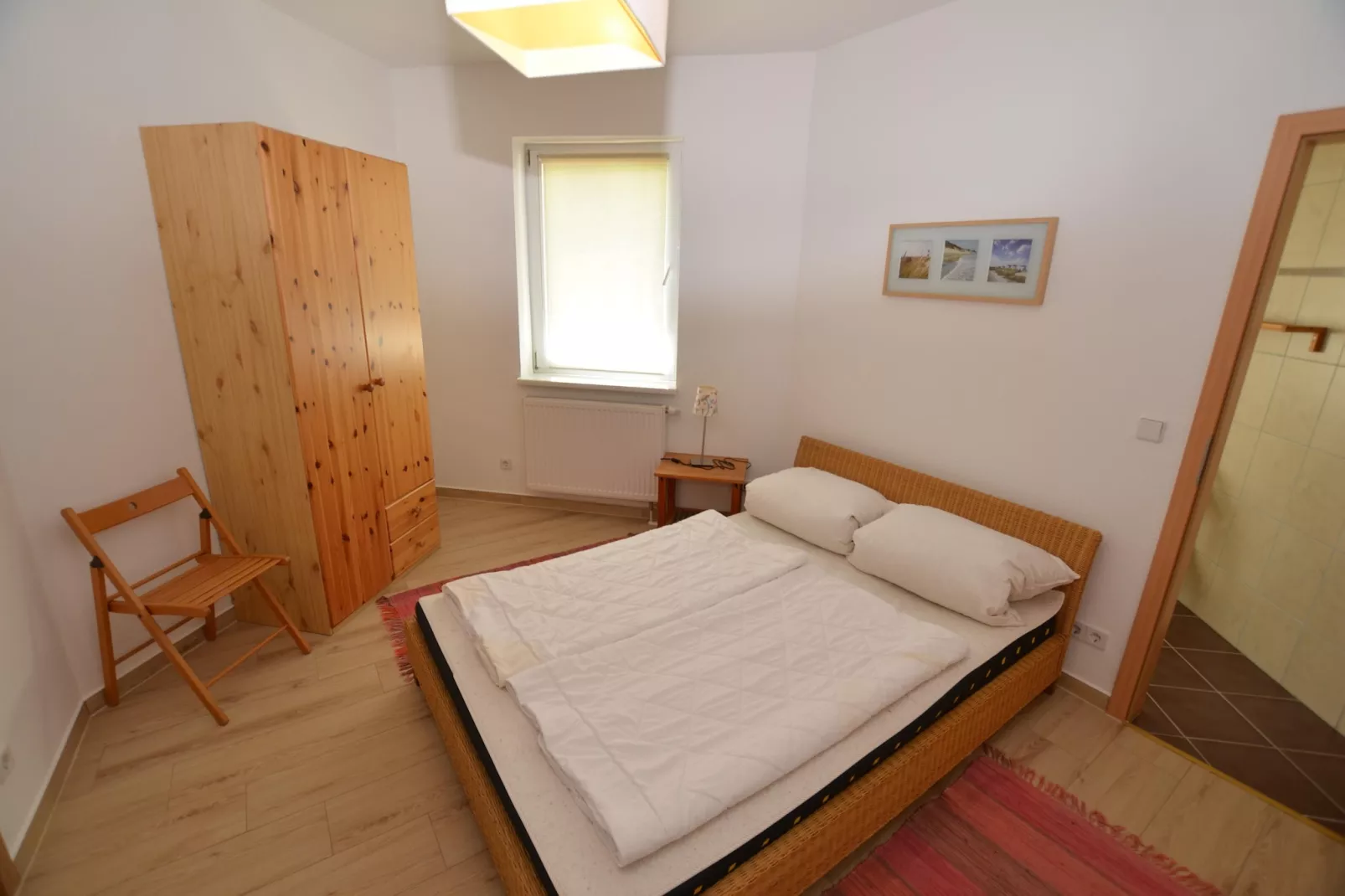 Frieda Rossa-Bedroom