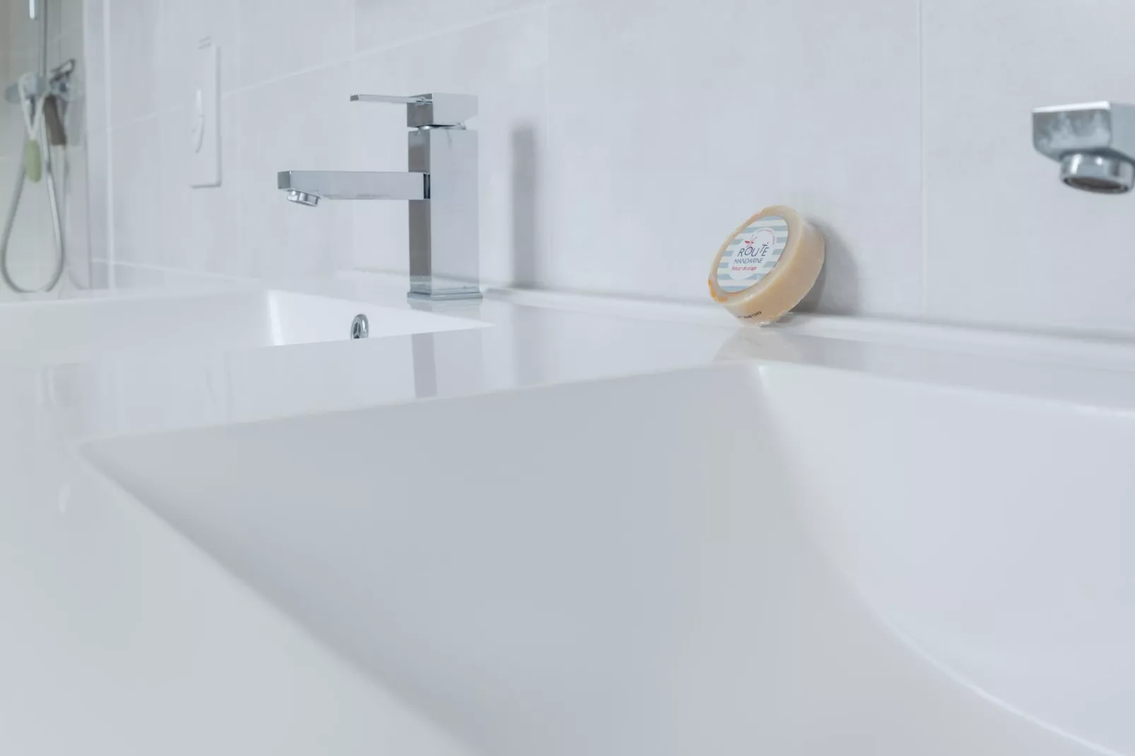 KERDIBIS - Lampaul-Ploudalmézeau-Bathroom