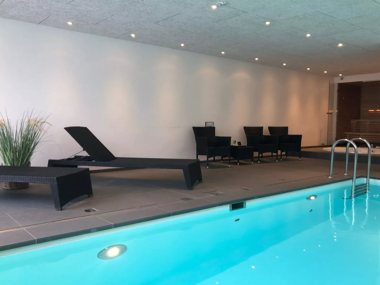 "Ancel" - 1.7km from the sea-Inside