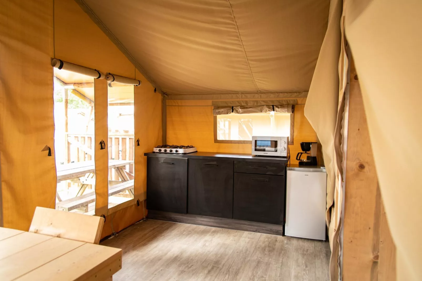 Comet 27 Lodges-Bedroom