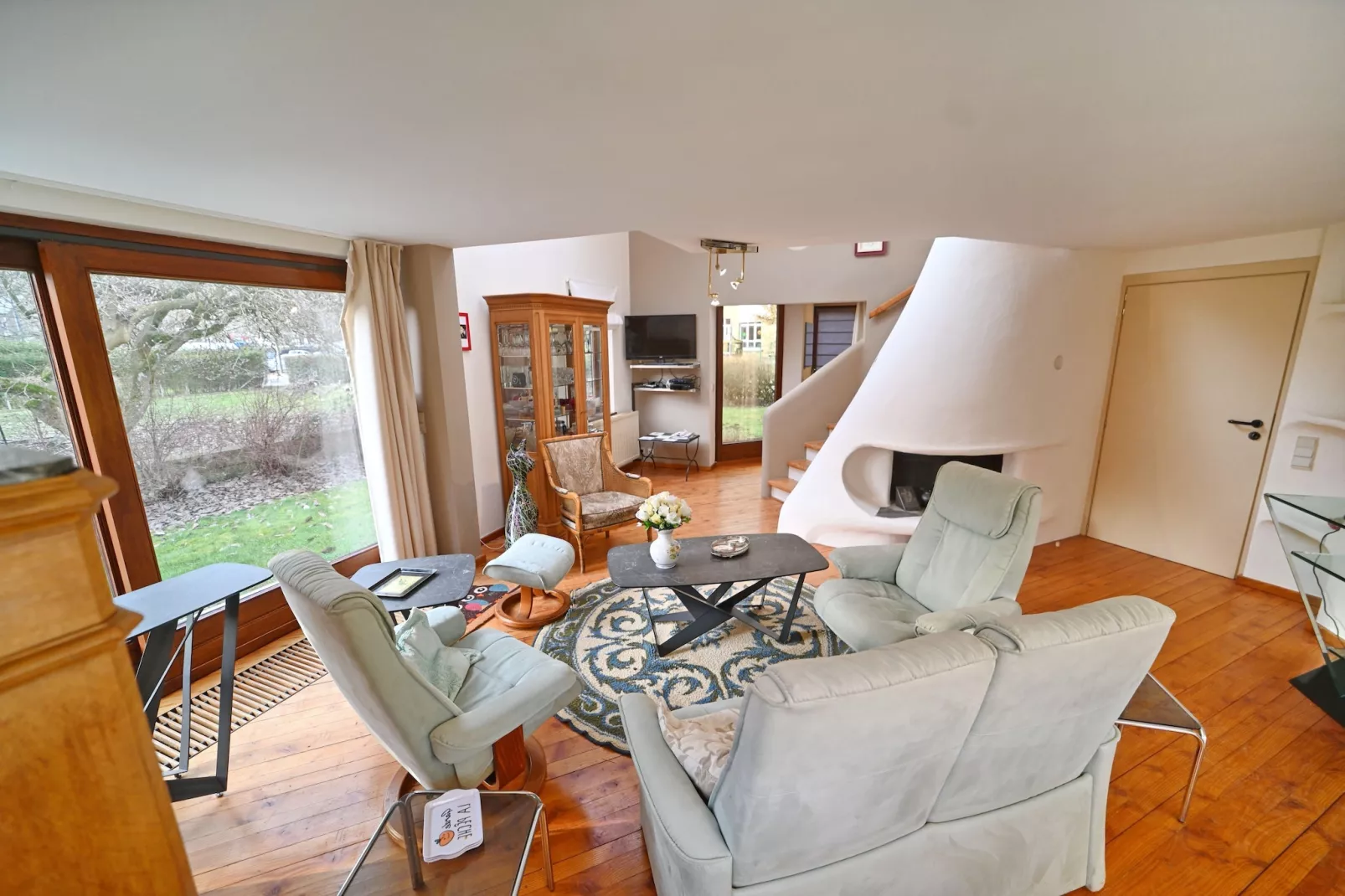 Symon Lodge-Landing