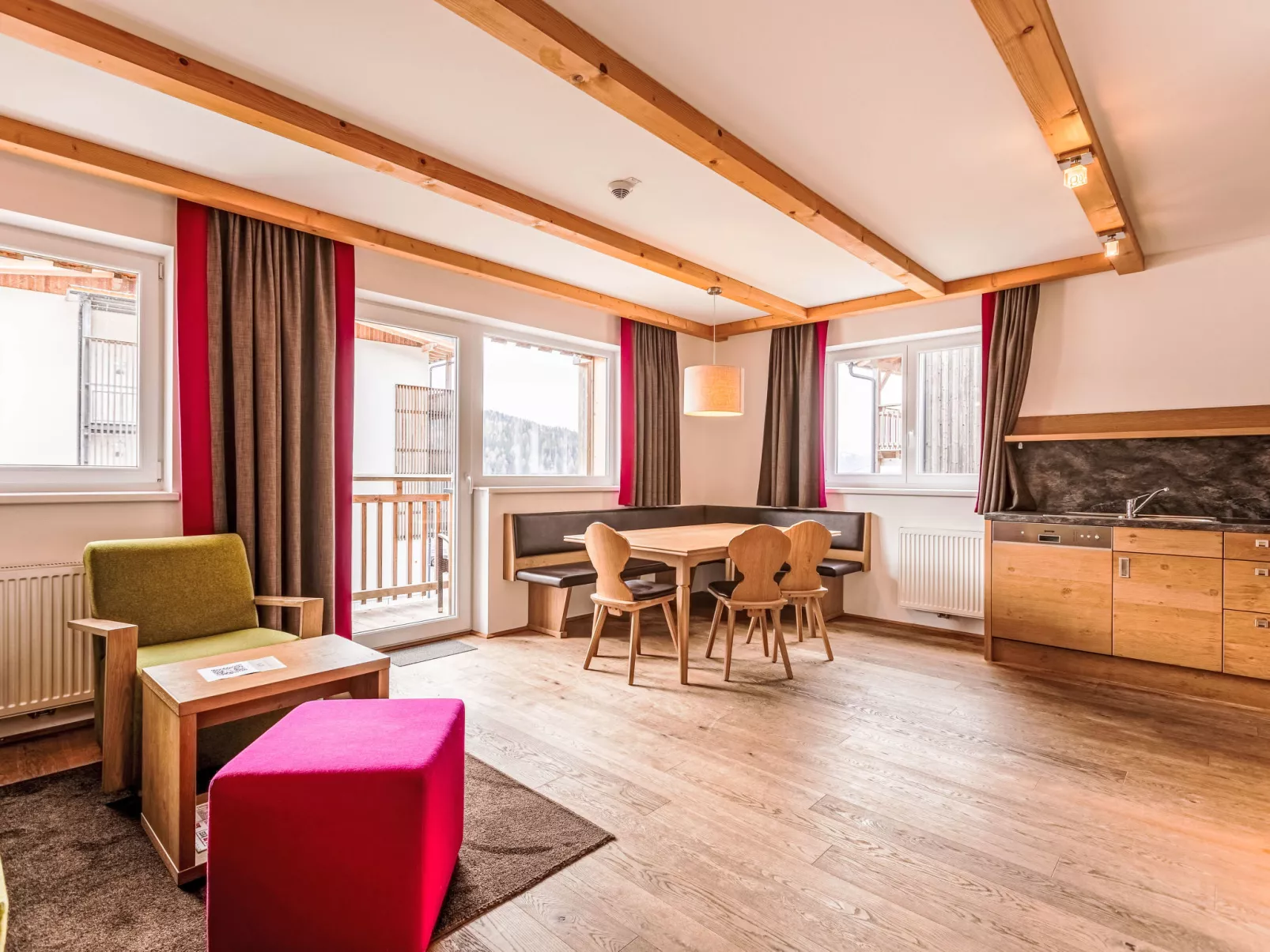 Mit 2 Schlafzimmer-Inside