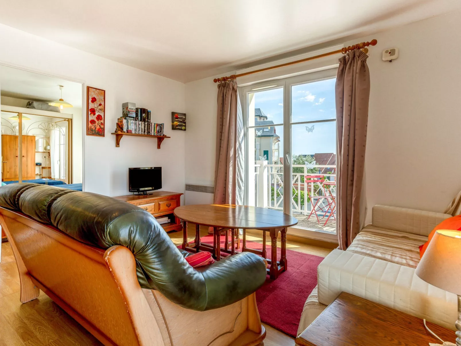 Le Manoir-Inside