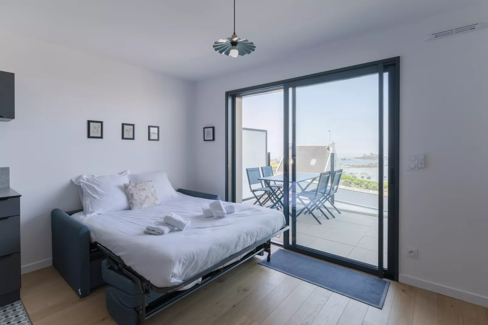 TY MOUTIK - Porspoder-Bedroom