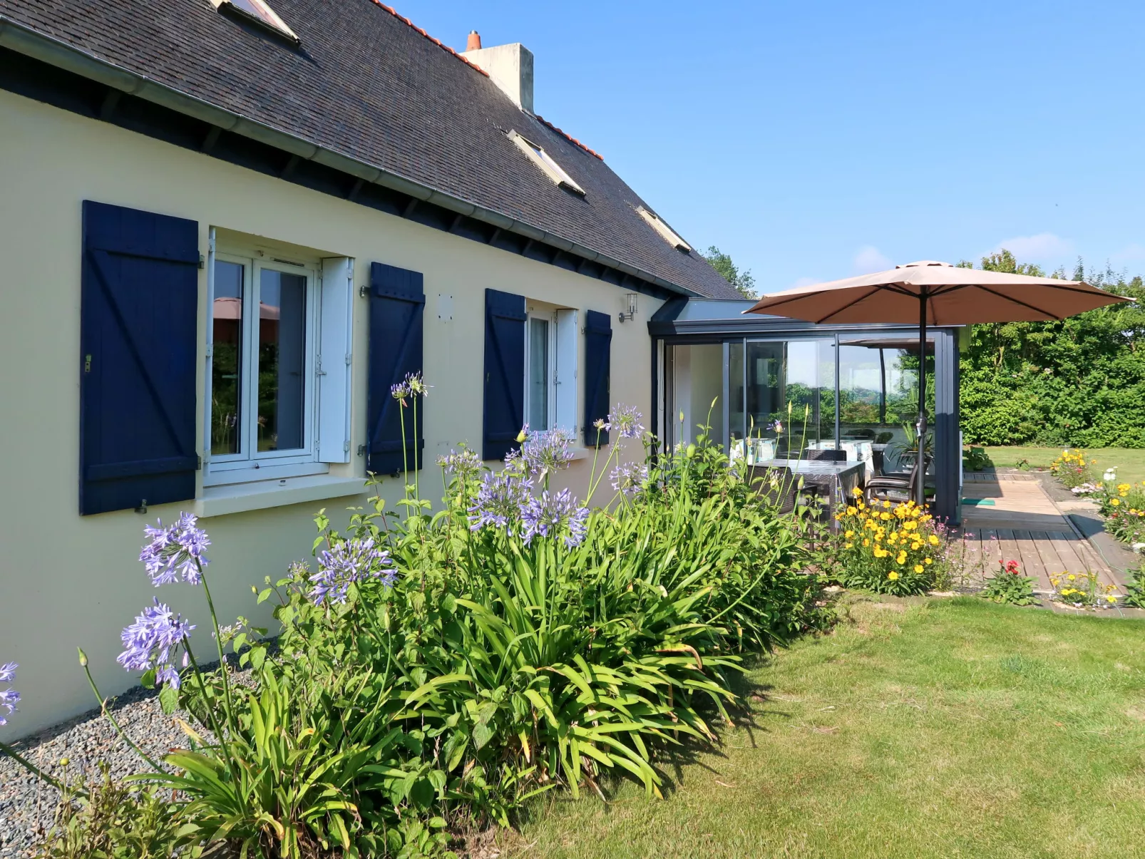 La Roseraie-Draußen
