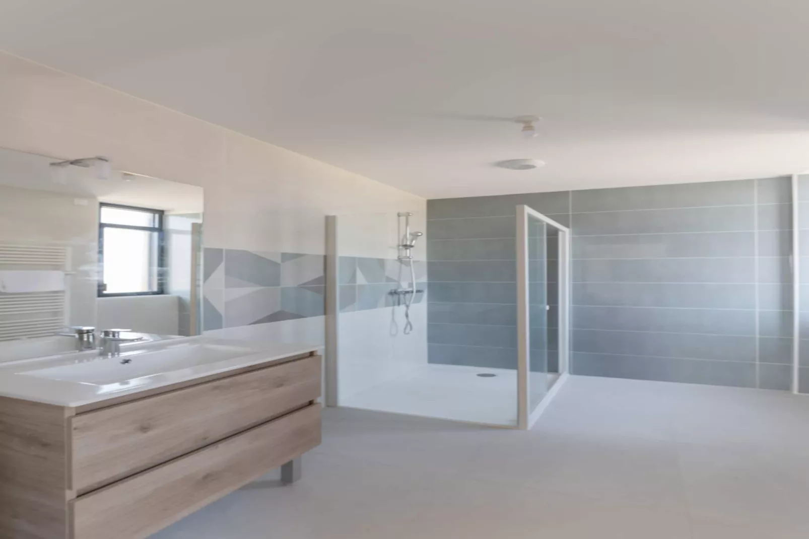 AR SKOL - Porspoder-Bathroom