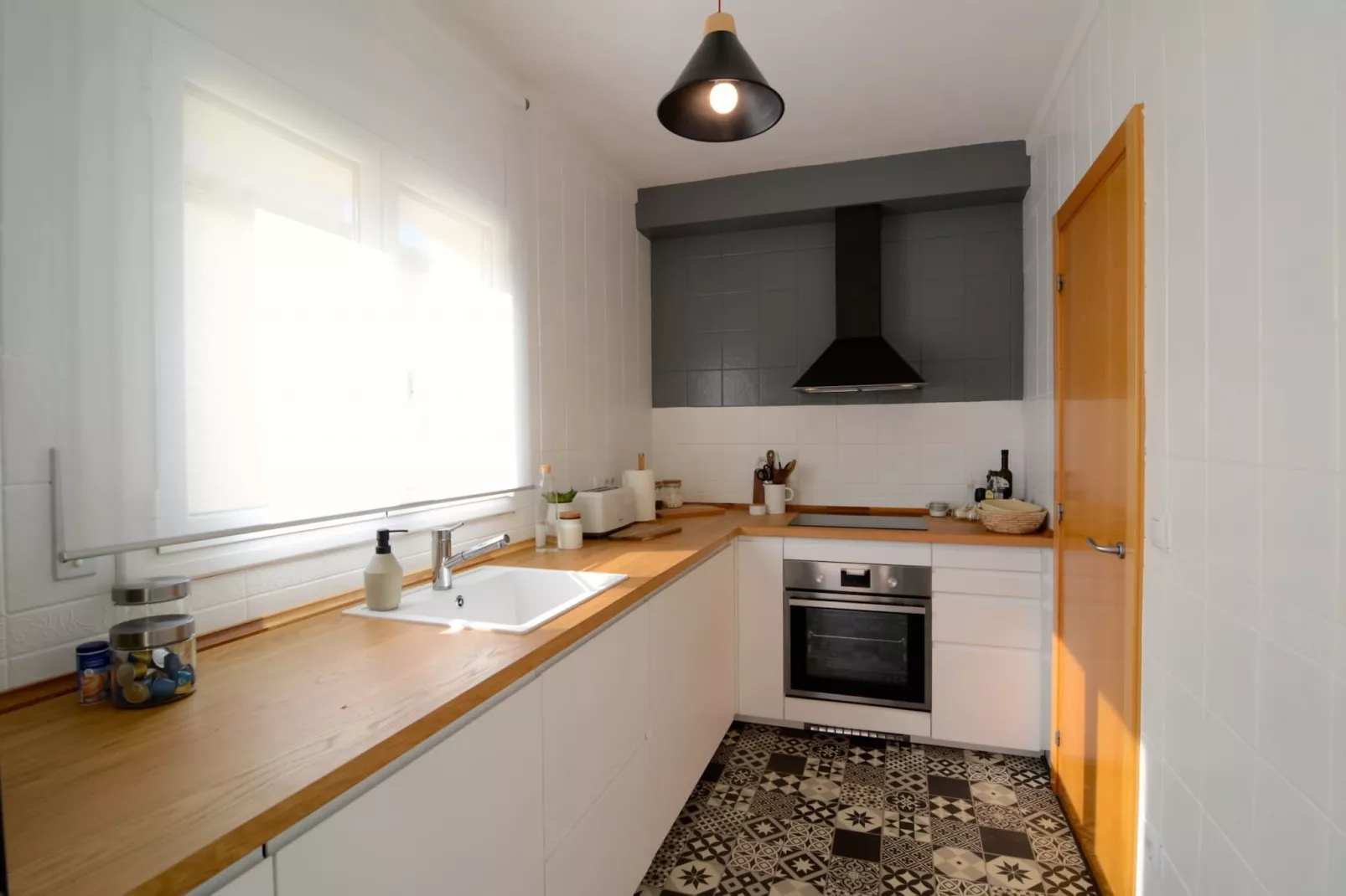 COSSIS 61B-Kitchen