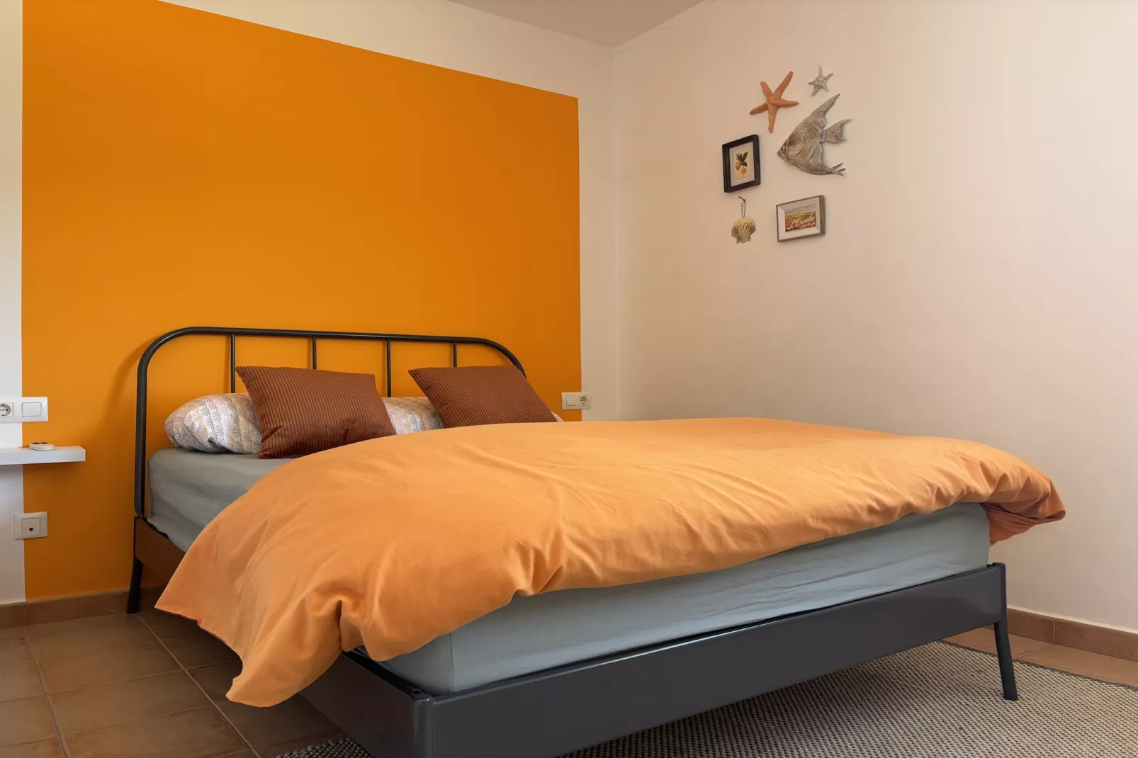 COSSIS 61B-Bedroom