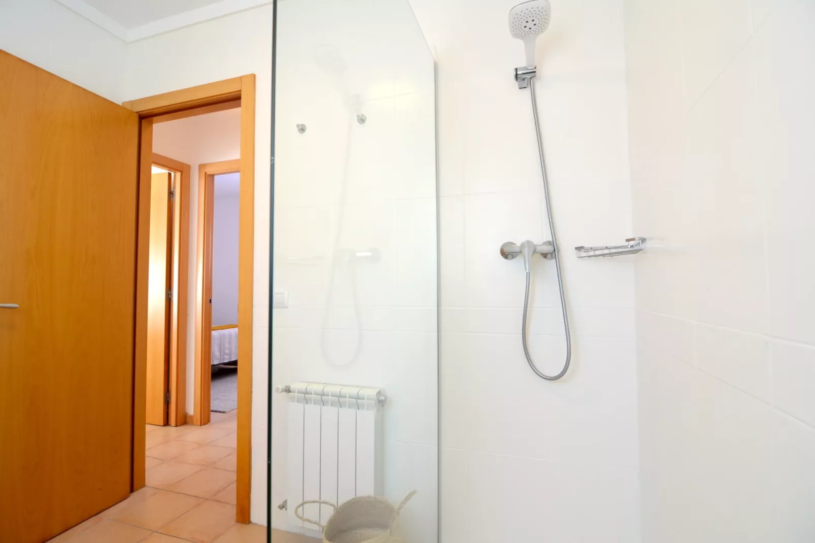 COSSIS 61B-Bathroom
