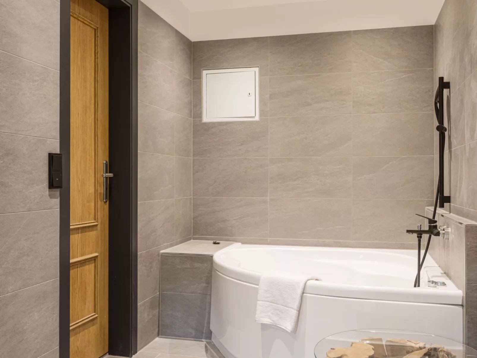 Suite 2 SZ IR-Sauna&Wellnessbereich-Dedans